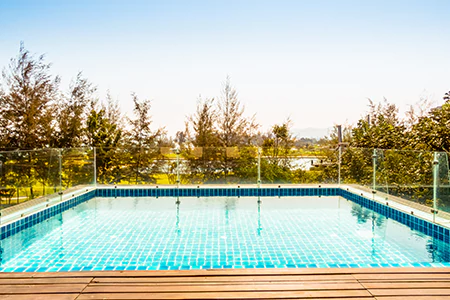 Cost of Glass Pool Fence Repair in Bartow, FL